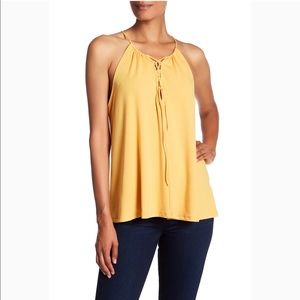 SALe!🎉NWOT RO & DE lace up bust tank